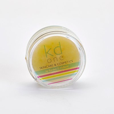 Manuka Honey and Vitamin E Lip Balm - Image 3